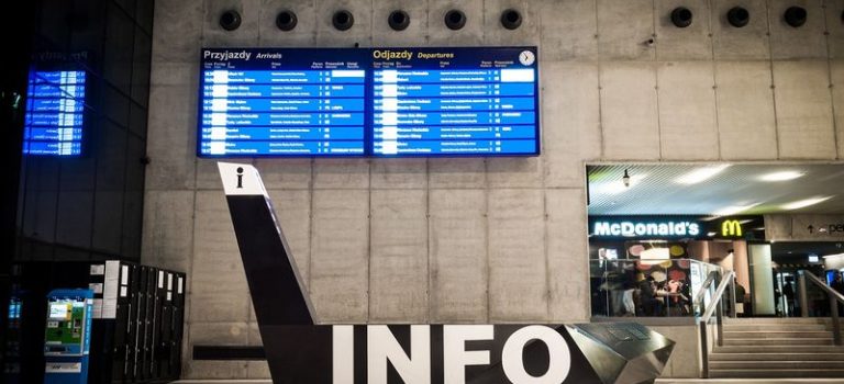 Bahn- und Zugverkehr in Polen Bahn- und Zugverkehr in Polen
